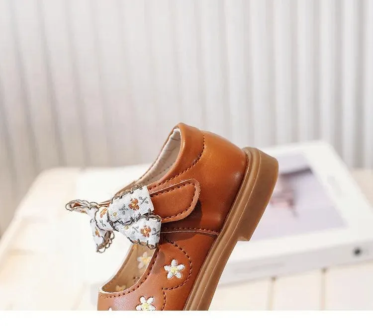 Children's Casual Shoes - Flat with Embroider Bowtie - TSS302