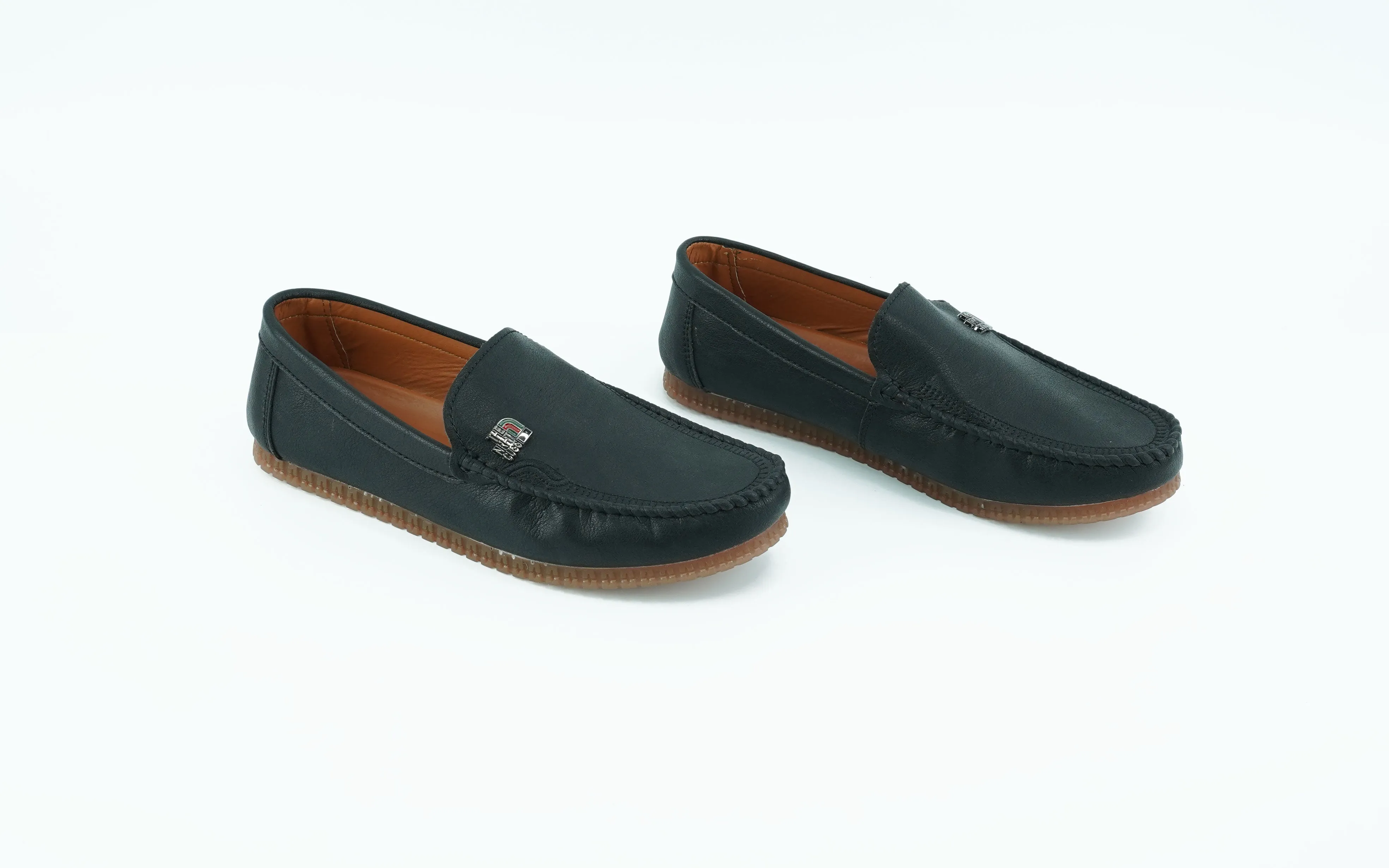 Elegant solid loafers for men