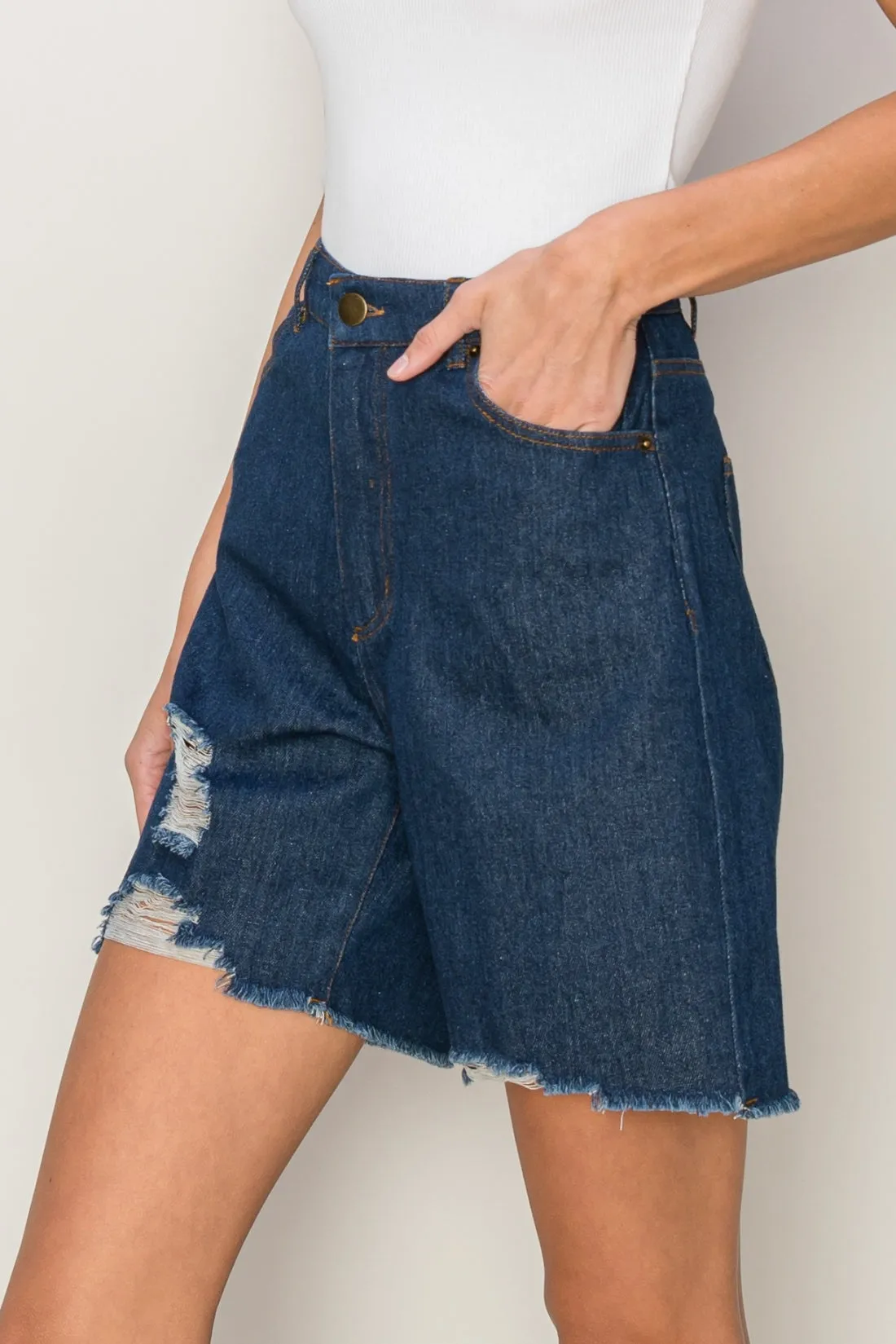 HF24C616-Distressed Bermuda Denim Shorts