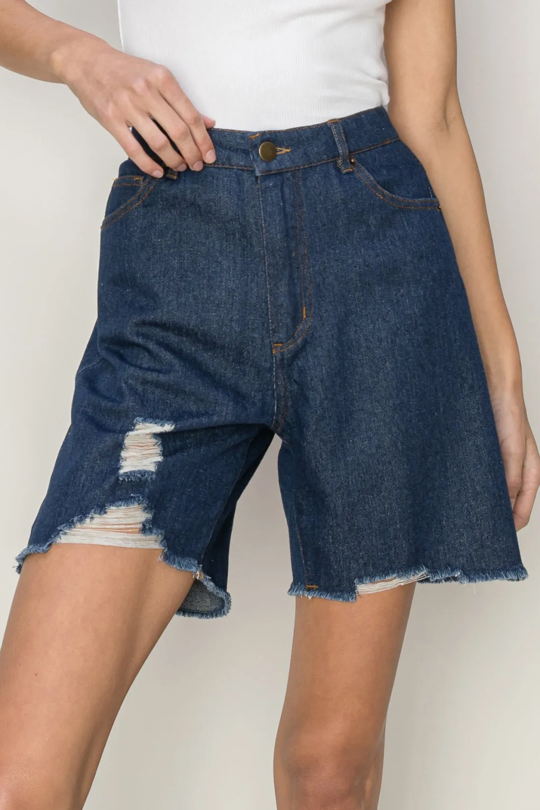 HF24C616-Distressed Bermuda Denim Shorts