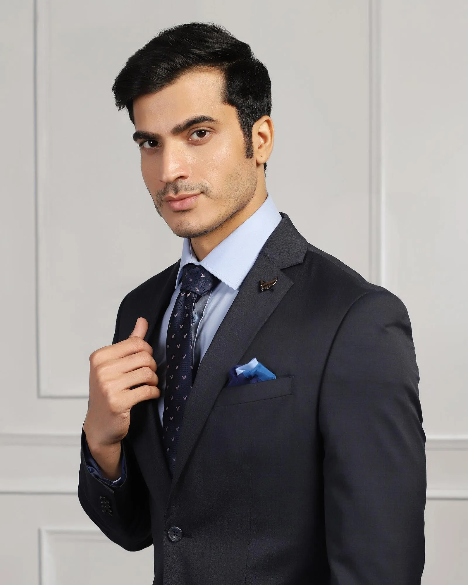 Two Piece Navy Solid Formal Suit - Beryl