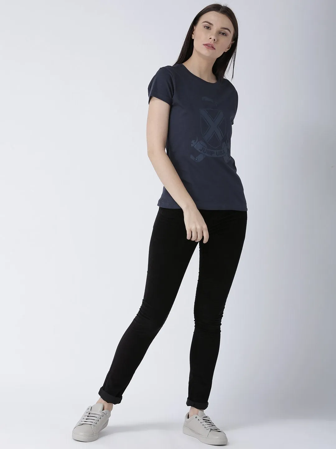 Women Navy Blue Solid Round Neck T-shirt